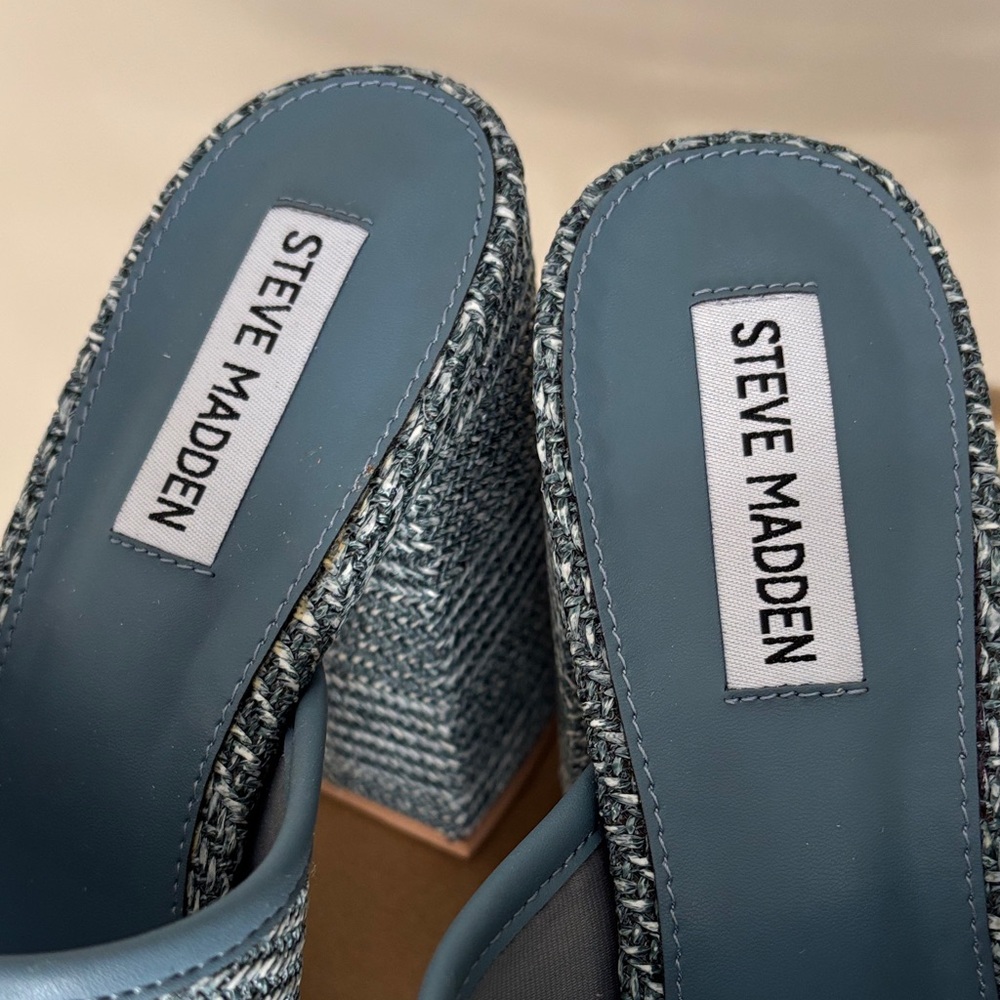 Steve Madden Textured Blue Women's Mules - Picture 2 of 10